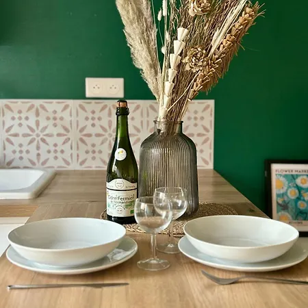 Proche Gare Avec Garage